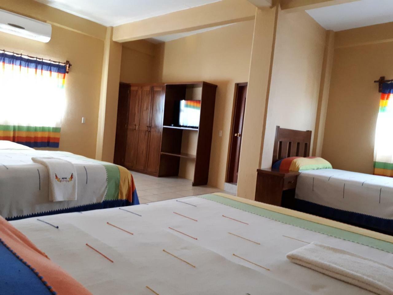 Hotel Alebrijes Сан-Педро-Почутла Экстерьер фото